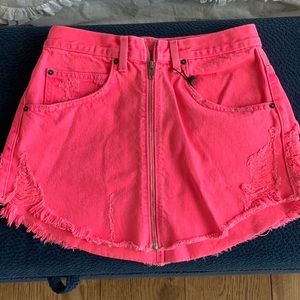 BRAND NEW CARMAR SKIRT